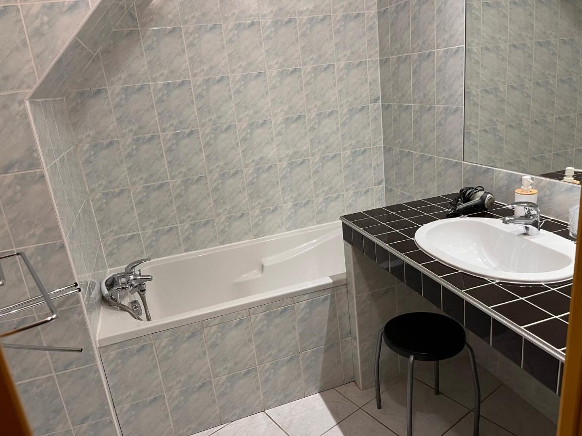 Chambres D'Hotes Aux Portes Des Tumuli Bussy-le-Chateau Luaran gambar